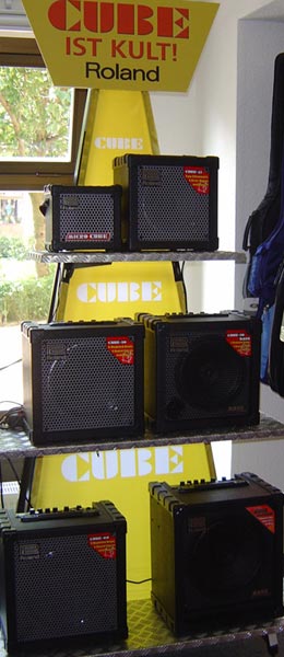 Der CUBE-Turm in meinem Laden.